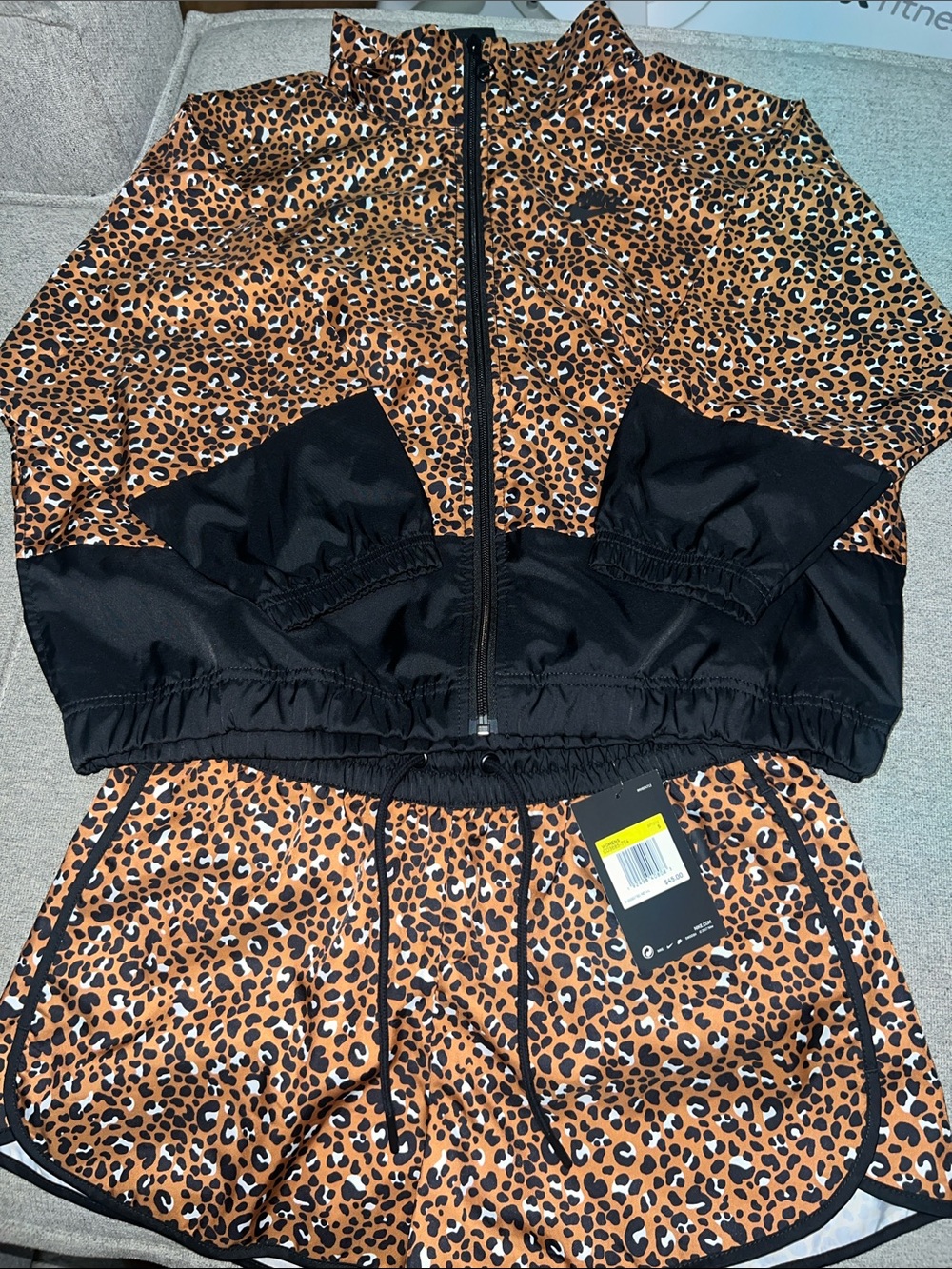 Nike - Leopard Print Two-Piece Active Set with Black Trim